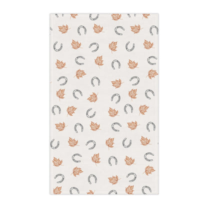 Fall leaves and horseshoes Autumn-Inspired Tea Towels, Cozy Kitchen Decor, Farmhouse Style, Gift for Homeowners, Ideal for Fall Cooking